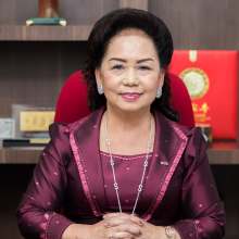 CMED-Cambodia-Office-Photoshoot-8619